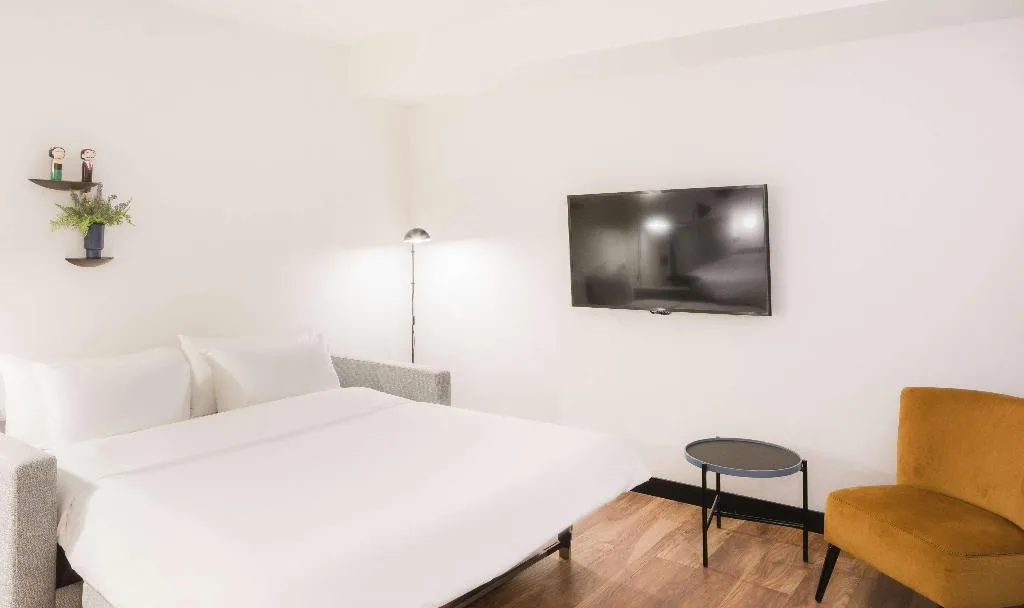 FAMILY ROOM STANDARD Room, Radisson Blu 1882 Hotel, Barcelona Sagrada Familia, Barcelona