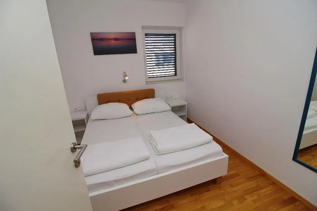 APARTMENT SEA VIEW WITH TERRACE Room, Apartments Kula, Dubrovnik