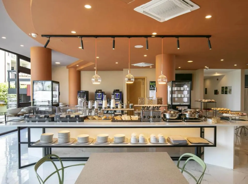 Bar, B&B Hotel Latina, Rome