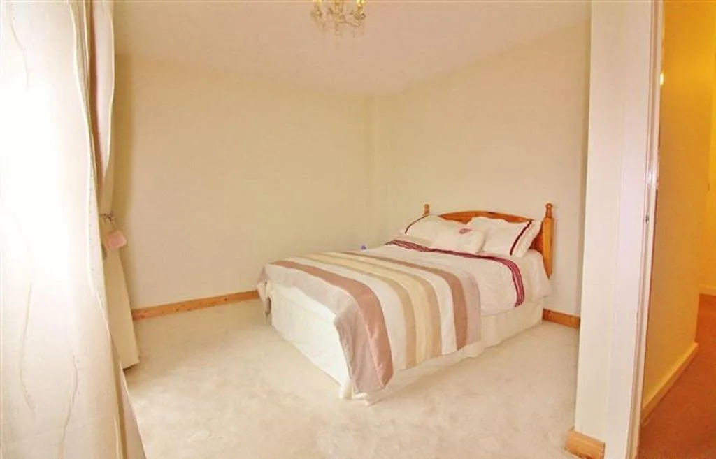Room, Saleem Holiday House, Dublin