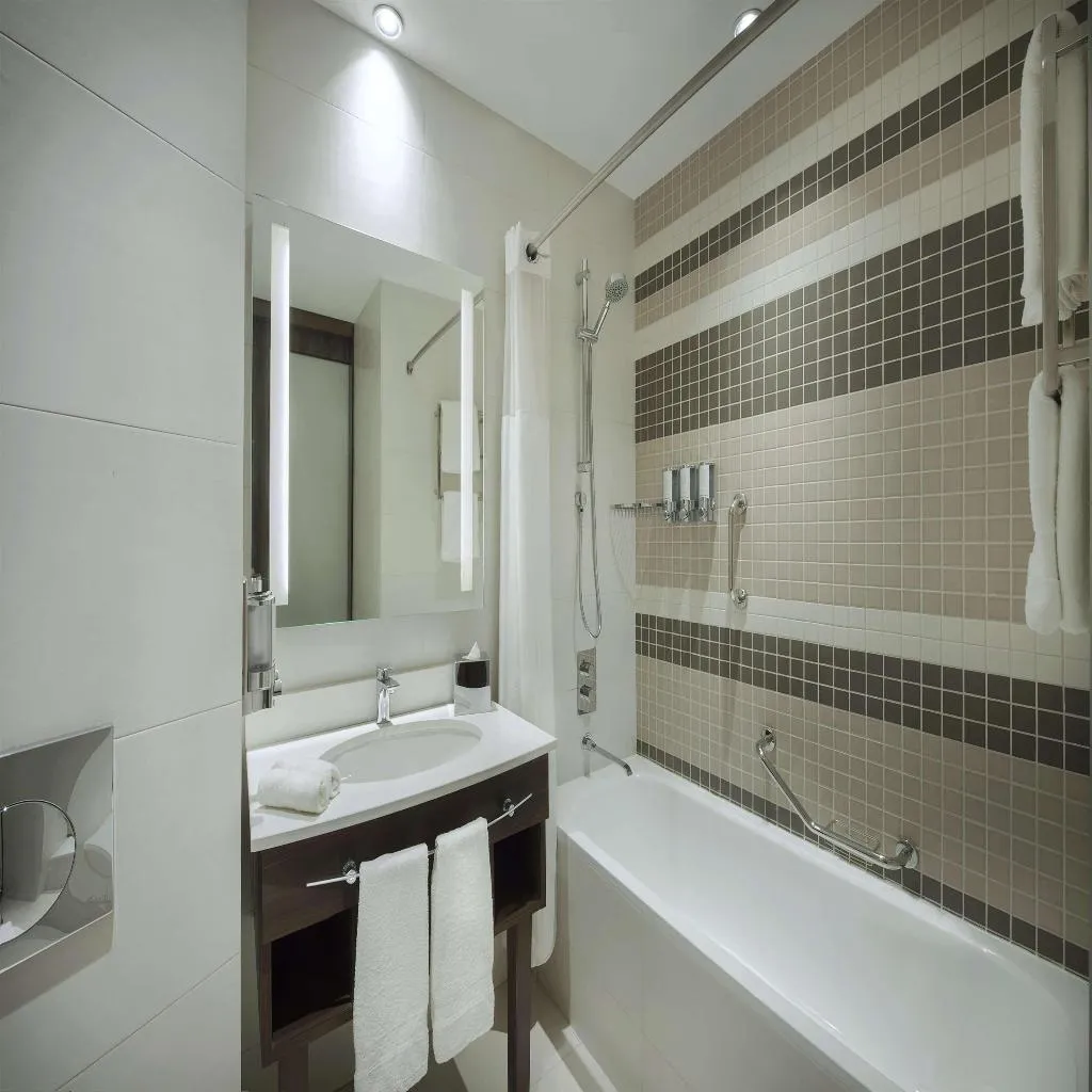 TWIN STANDARD Room, Hampton by Hilton Dubai Airport, Dubai