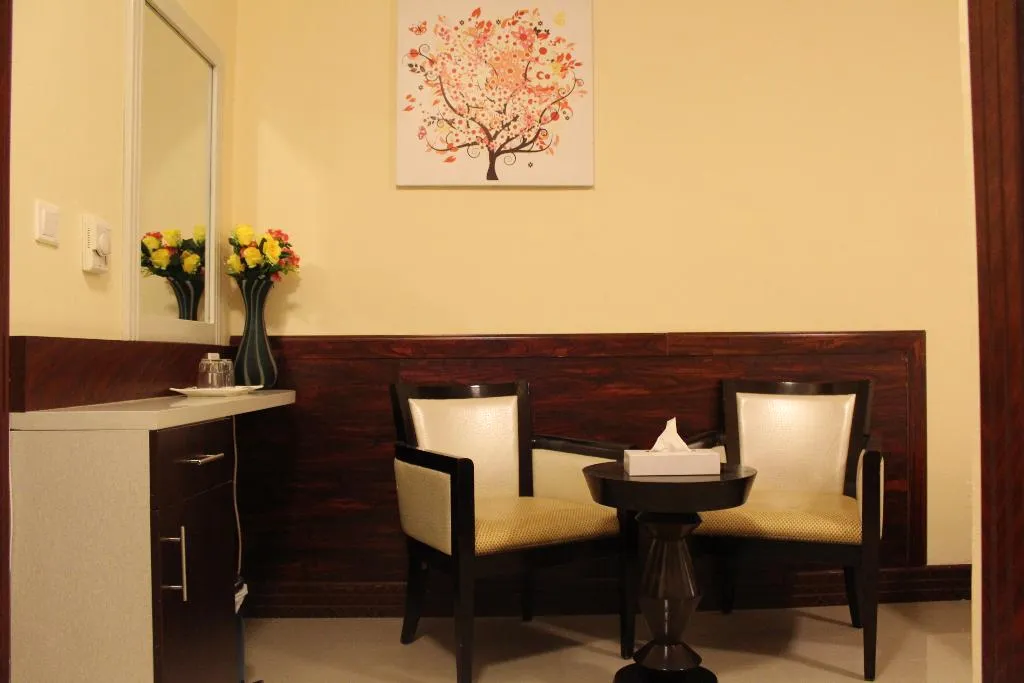 FAMILY ROOM CAPACITY 4 Room, Mariana Hotel, Dubai