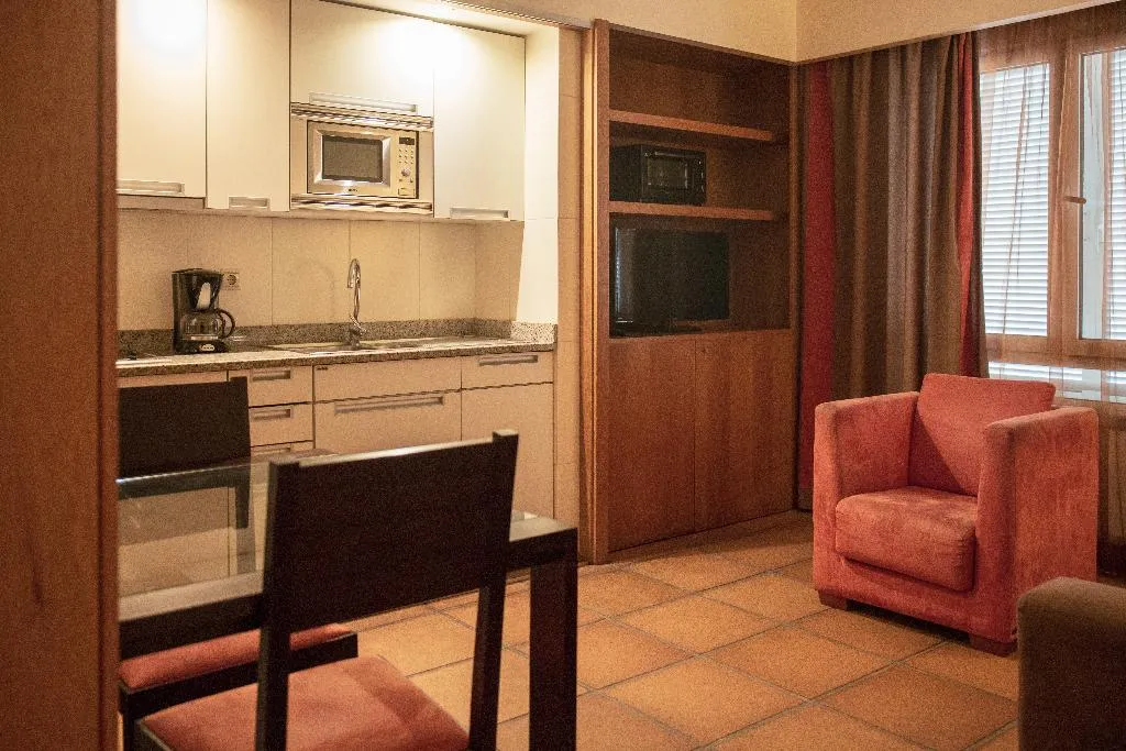 STUDIO SUPERIOR Room, Apartamentos Turisticos Atlantida, Madeira