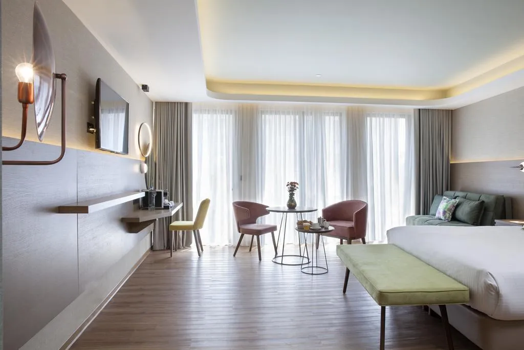 TWIN SUPERIOR WITH VIEWS Room, ZEUS Essence Wyndham Athens Residence, Athens