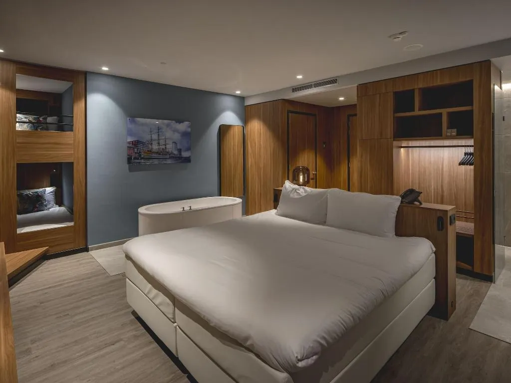 Room, Van der Valk Hotel Amsterdam Zuidas, Amsterdam