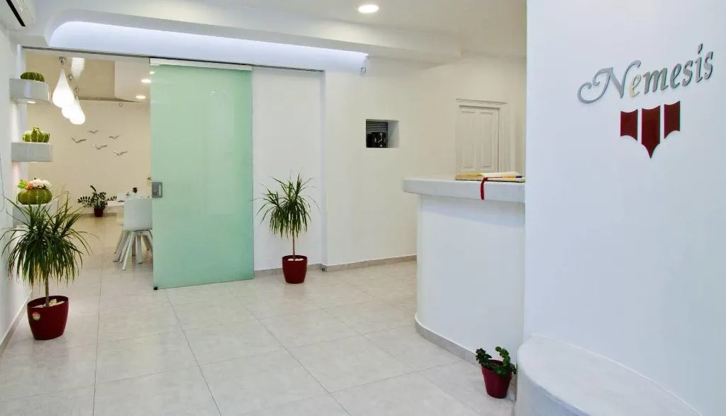 Lobby, Nemesis, Santorini