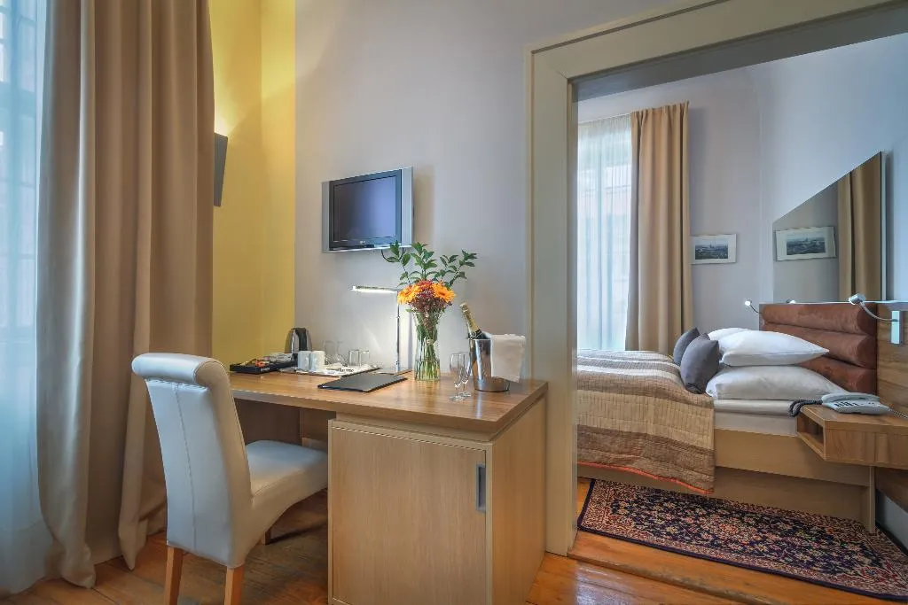 Double or Twin DELUXE Room, Monastery, Prague