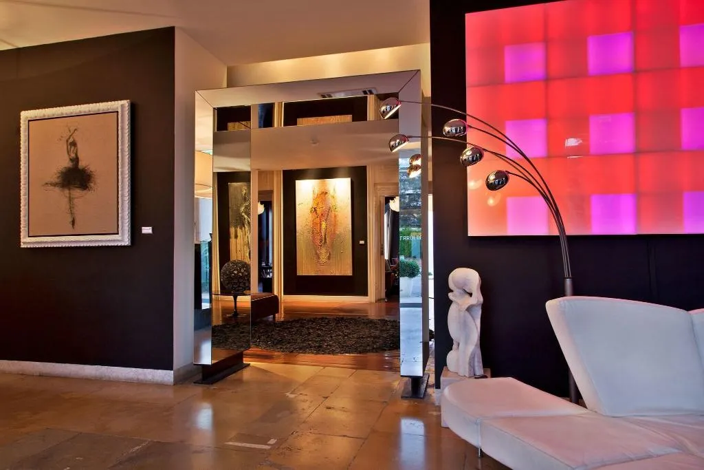 Lobby, Hotel Farol, Lisbon