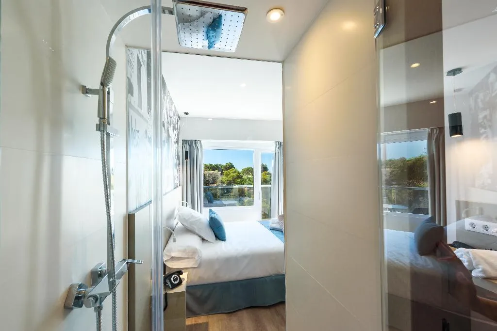 SINGLE DELUXE Room, Tacande Portals, Majorca
