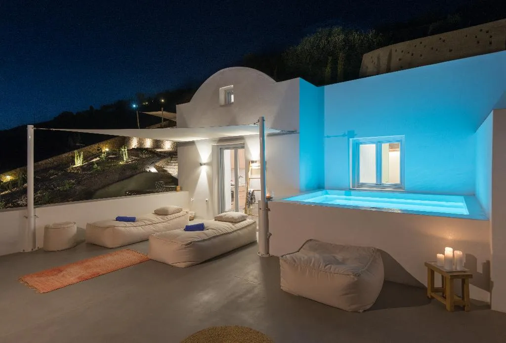 SUITE WITH PRIVATE POOL Room, Santorini Heights, Santorini
