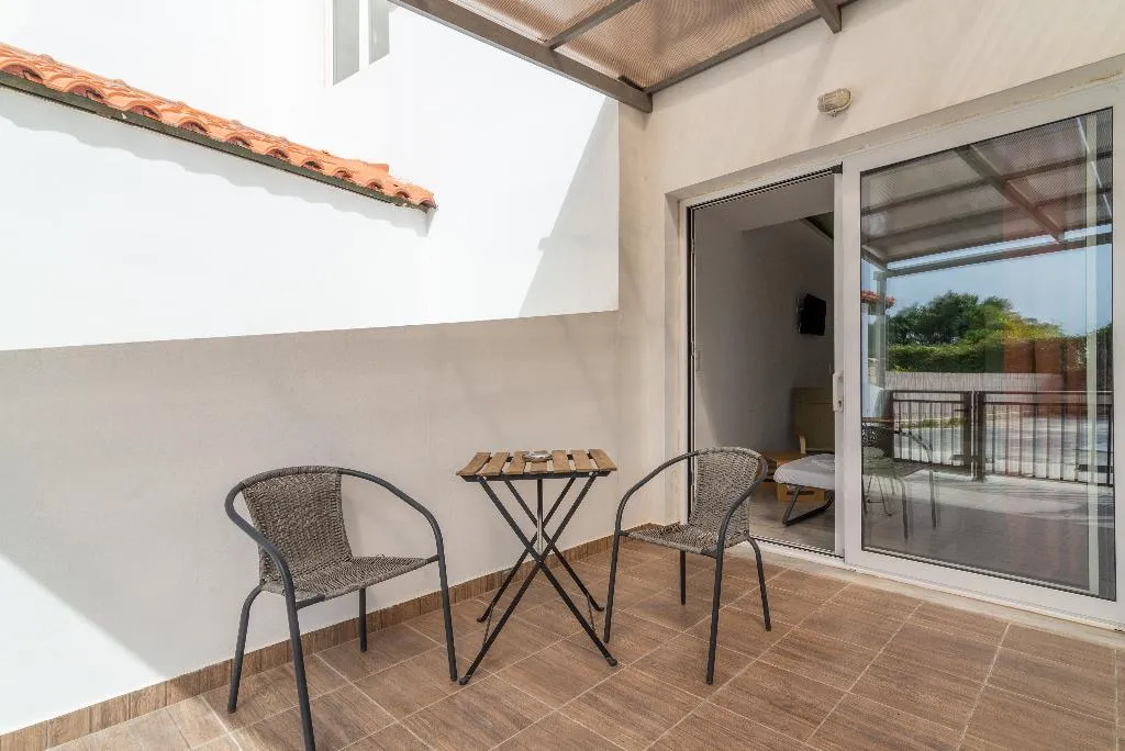 DOUBLE ONE BEDROOM ONE BATHROOM Room, Prince Of Lillies, Crete