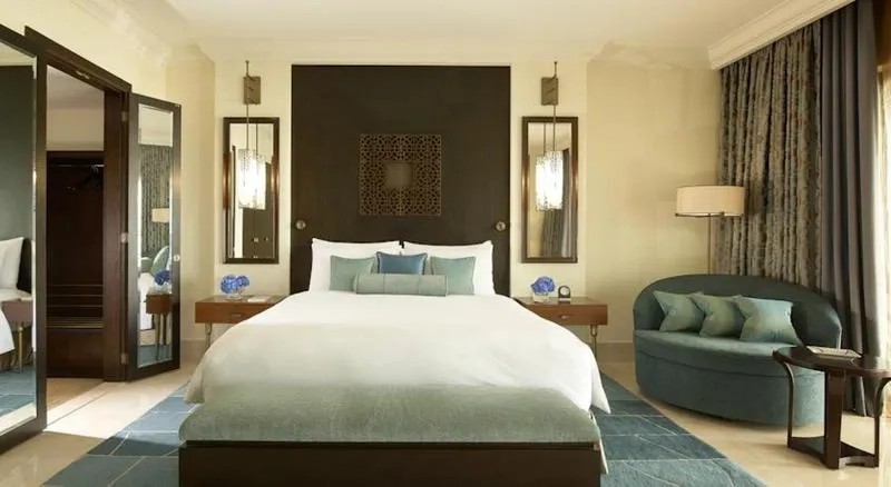 Double or Twin STANDARD Room, Fairmont The Palm, Dubai