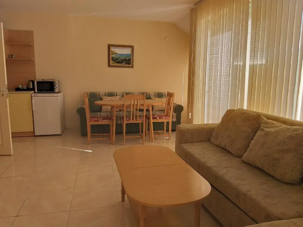 APARTMENT TWO BEDROOMS Room, Perla Apartments, Bourgas