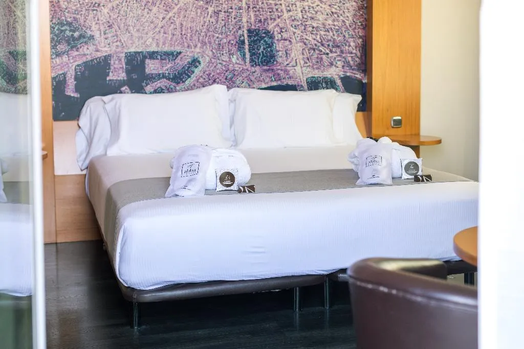 Double or Twin PREMIUM Room, Abba Sants, Barcelona