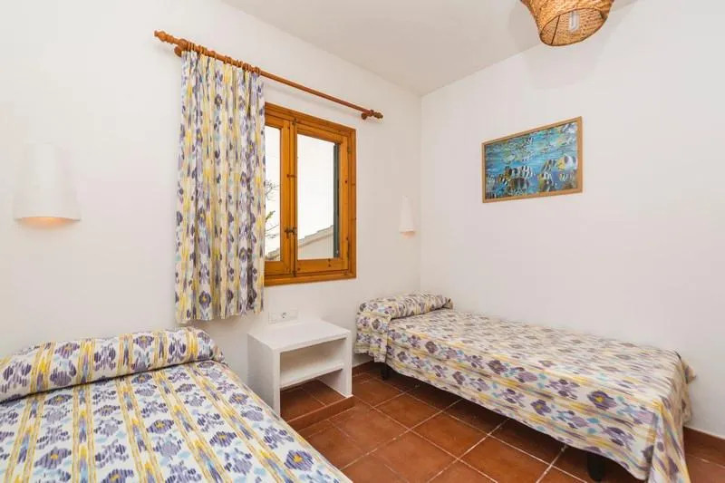 APARTMENT ONE BEDROOM Room, Apartamentos Mar Blanca, Menorca