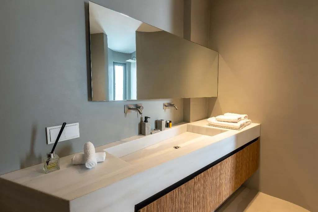 SUITE DELUXE Room, Heavens Edge by Mr and Mrs White, Santorini