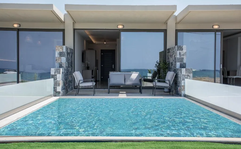 JUNIOR SUITE WITH PRIVATE POOL Room, Ebenus Suites "by Checkin", Crete
