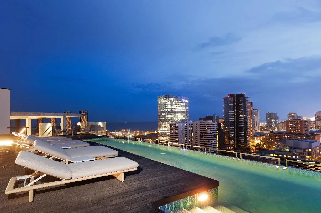 Pool, Tembo Barcelona, Barcelona
