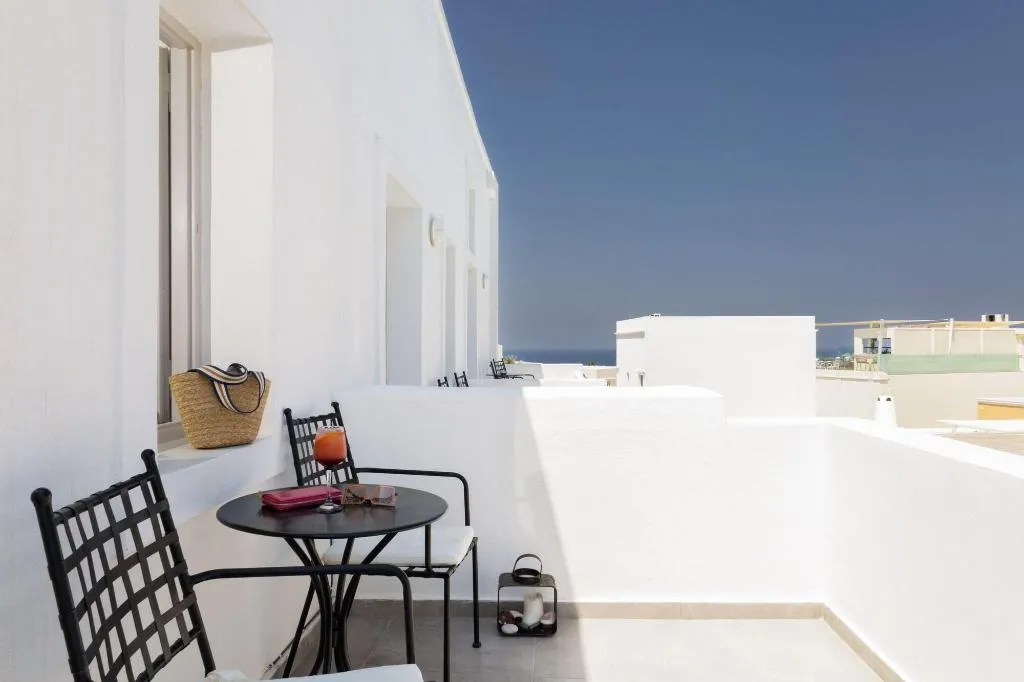 Room, The Museum Project Oia, Santorini