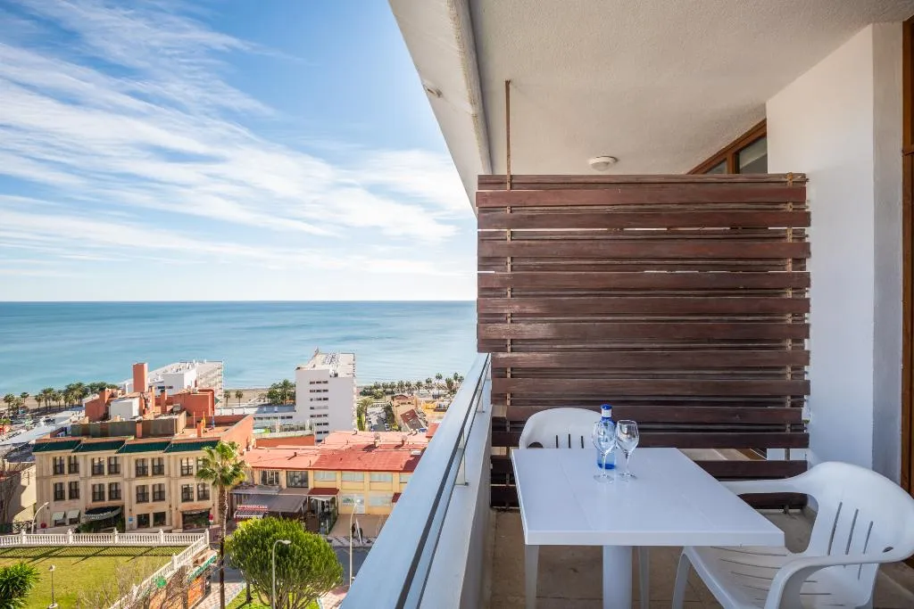 TRIPLE SUPERIOR SIDE SEA VIEW Room, Leonardo Torremolinos Costa del Sol, Costa Del Sol