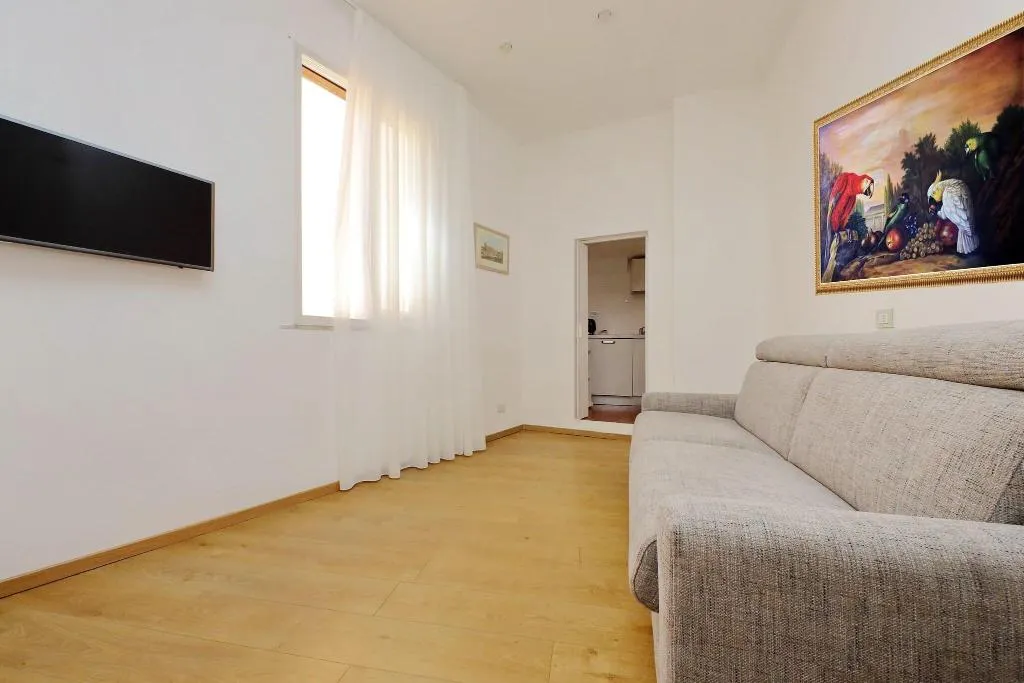 FAMILY ROOM DUPLEX Room, Trevi Rome Suite, Rome