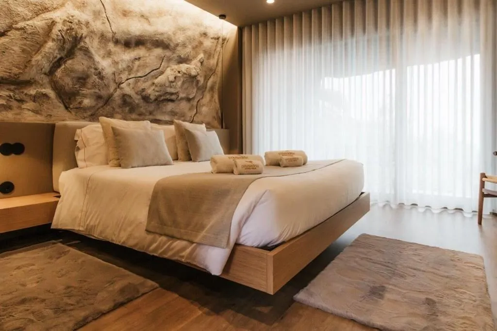 Room, Pousadela Village, Porto