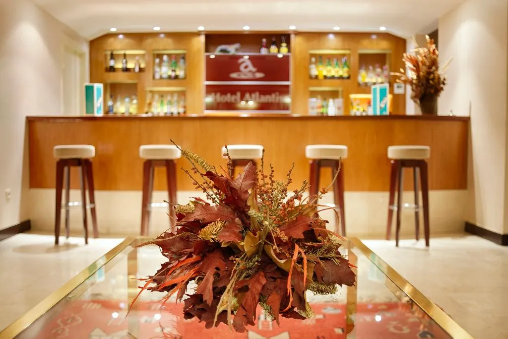 Bar, Atlantis, Barcelona