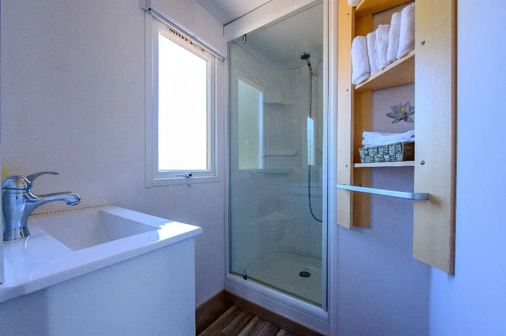 MOBILE HOME SUPERIOR LAKE VIEW Room, Quinta Do Quinto, Porto