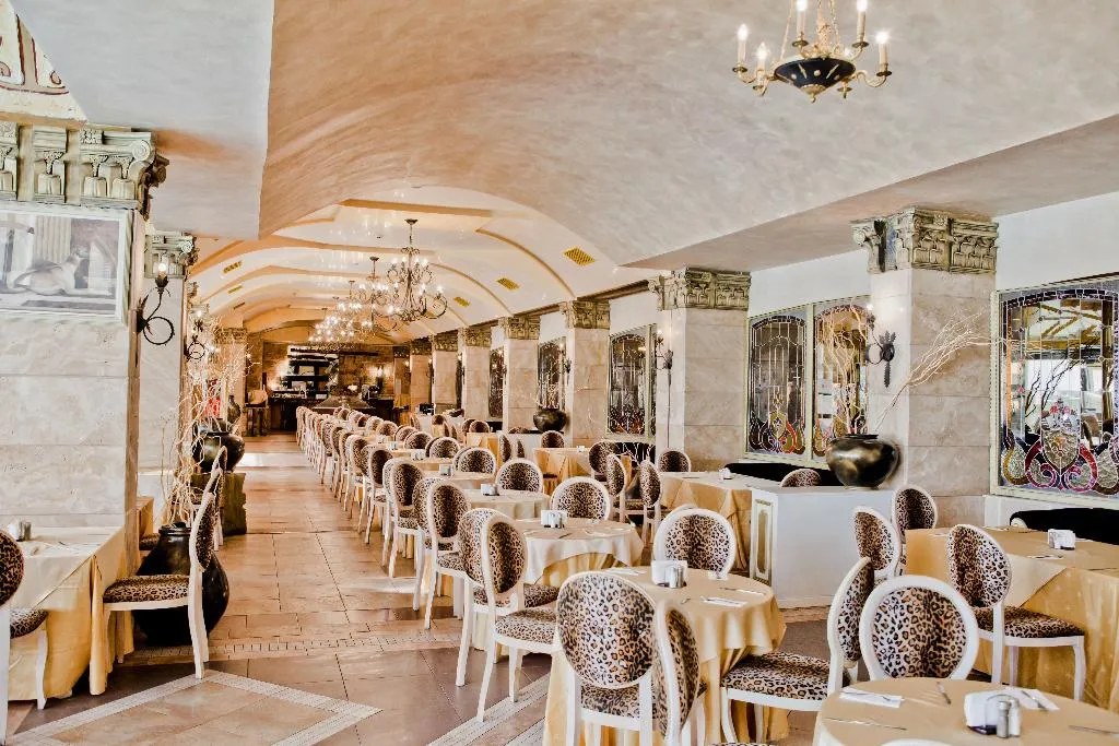 Restaurant, Imperial Palace, Bourgas