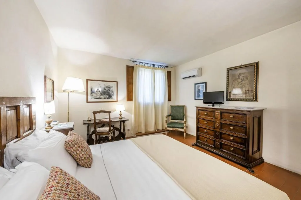 DOUBLE ONE BED Room, Relais Vignale & Spa, Florence