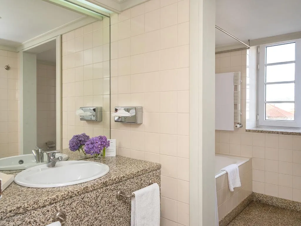 DOUBLE PRESTIGE Room, Forrester Essence Douro Hotel, Porto
