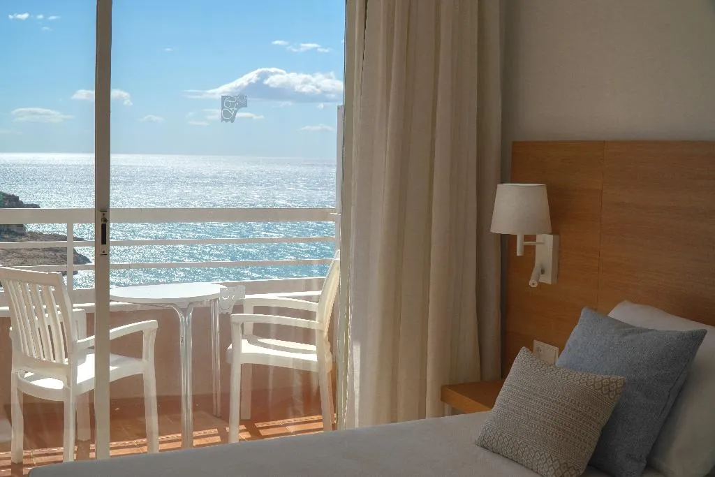 Double or Twin SEA VIEW Room, Cala Font, Costa Dorada