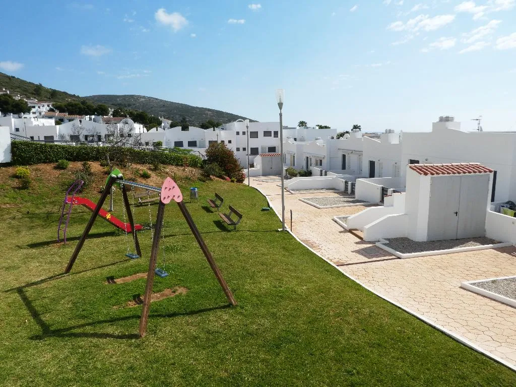 Sports and Entertainment, Apartamentos Font Nova 3000, Valencia