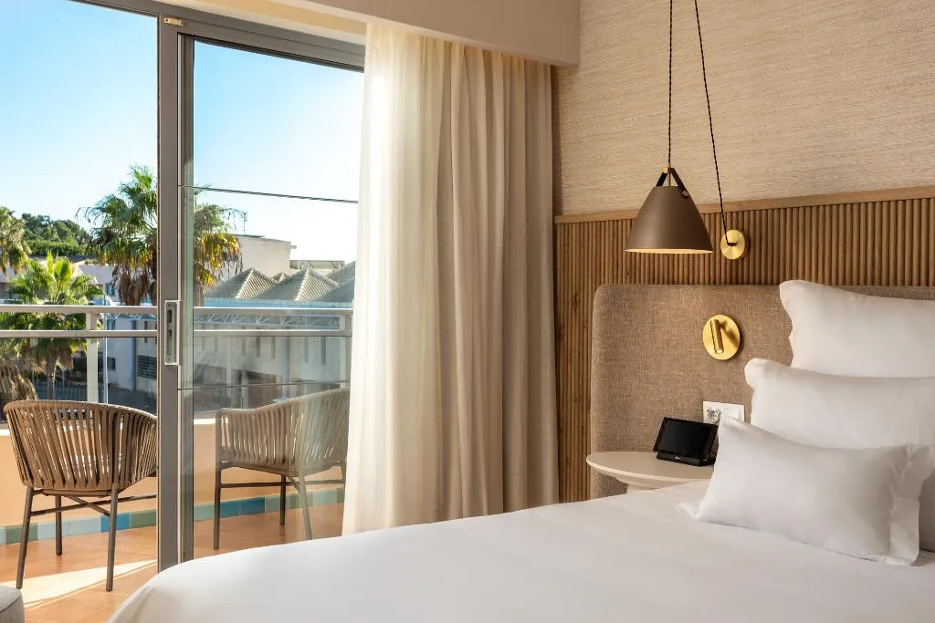 Double or Twin CLASSIC RESORT VIEW Room, Grande Real Santa Eulalia Resort & Hotel Spa, Algarve