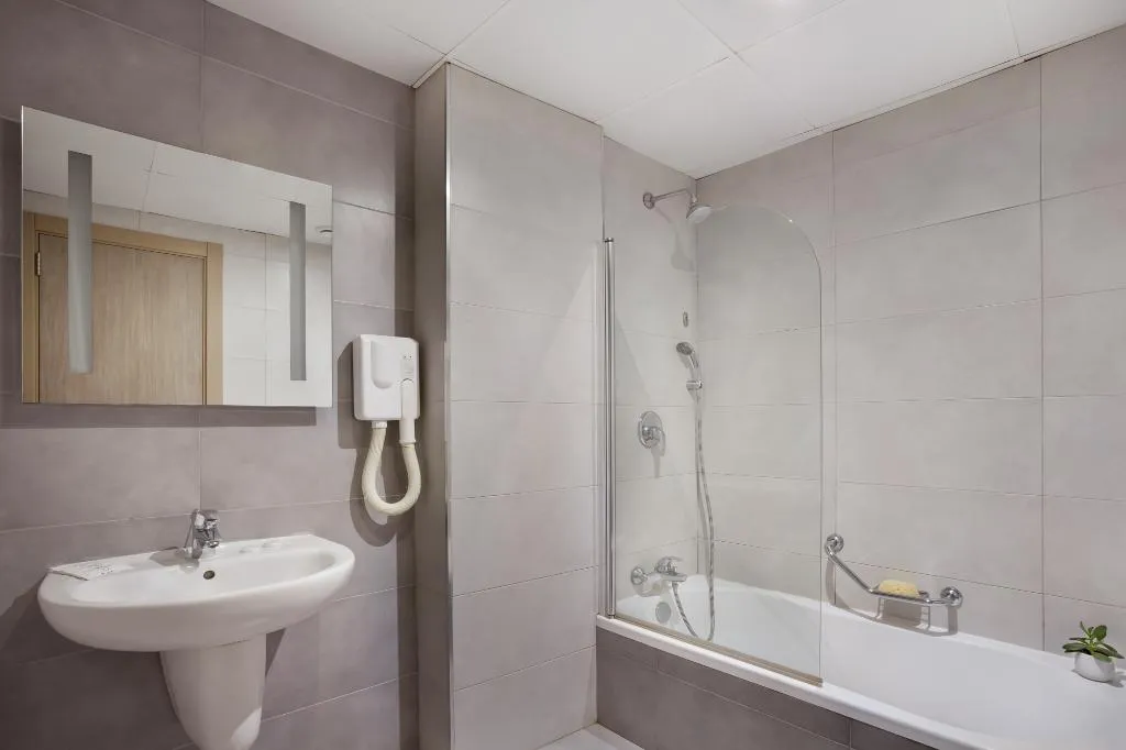 SINGLE SUPERIOR SEA VIEW Room, Plaza Hotels, Malta