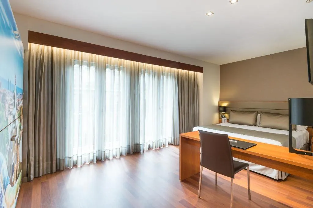 FAMILY ROOM PREMIUM Room, Catalonia Diagonal Centro, Barcelona