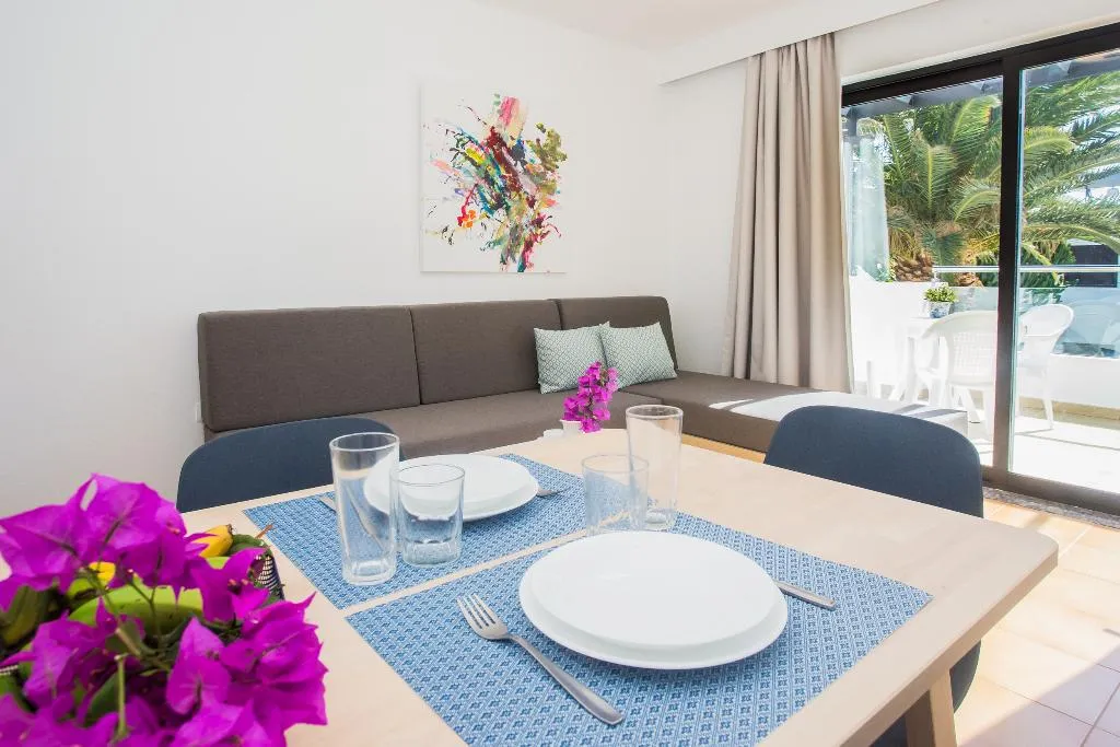 APARTMENT POOL VIEW Room, Los Tulipanes, Lanzarote