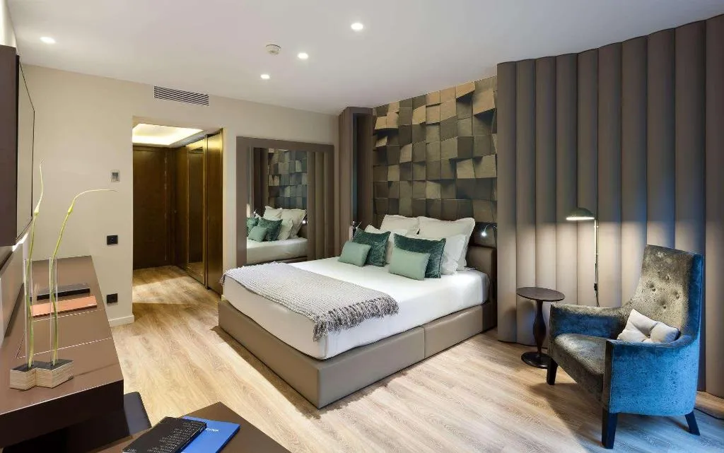 Room, Condes De Barcelona, Barcelona