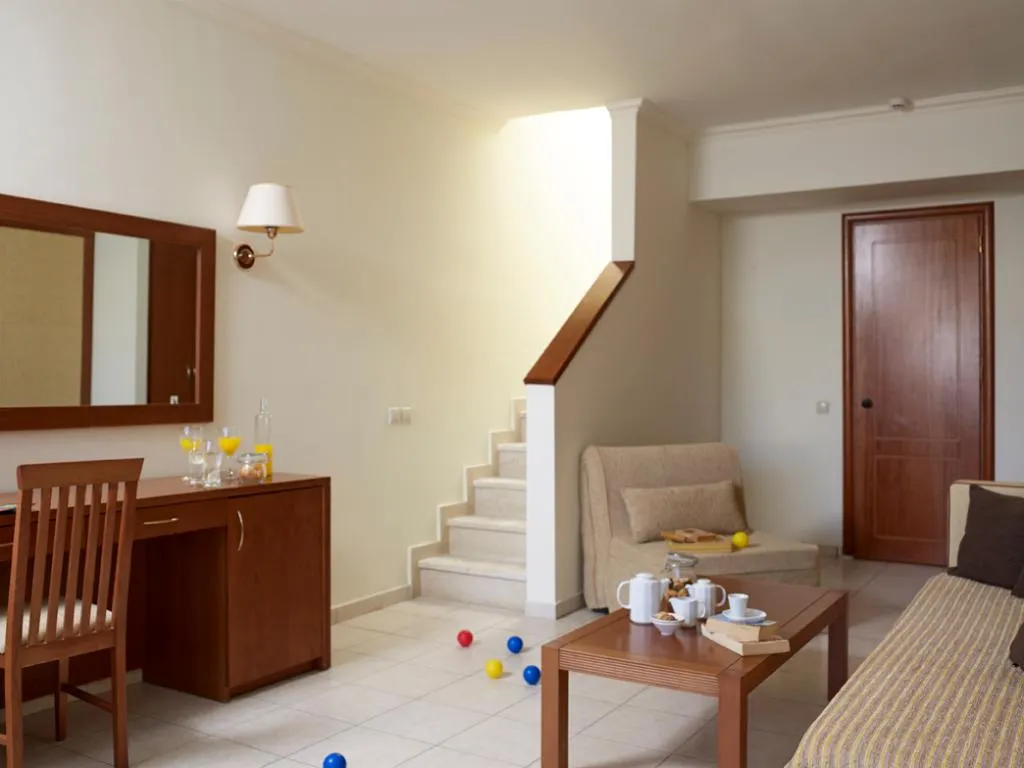 JUNIOR SUITE GARDEN VIEW Room, Porto Bello Royal, Kos