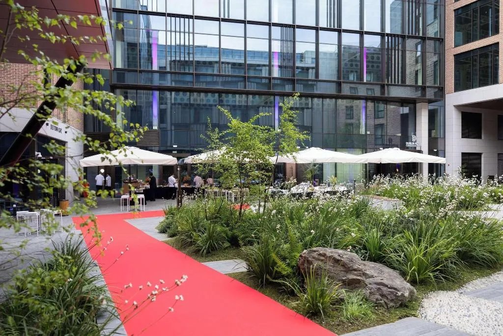 Terrace, Radisson Blu Royal Hotel, Dublin, Dublin