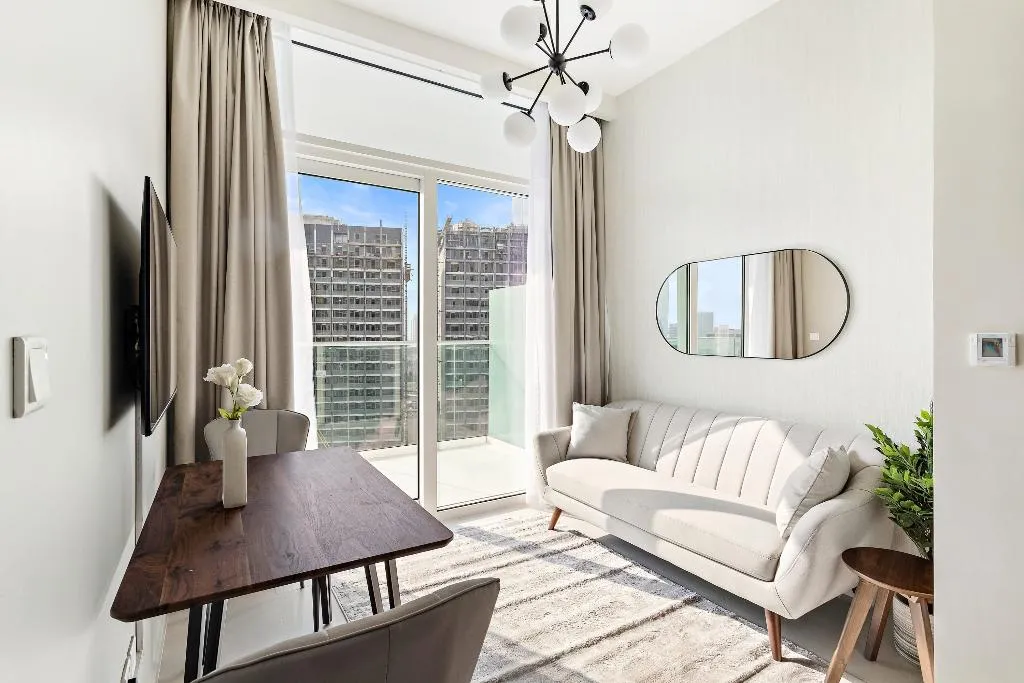 STUDIO CITY VIEW Room, Vera Residences, Dubai