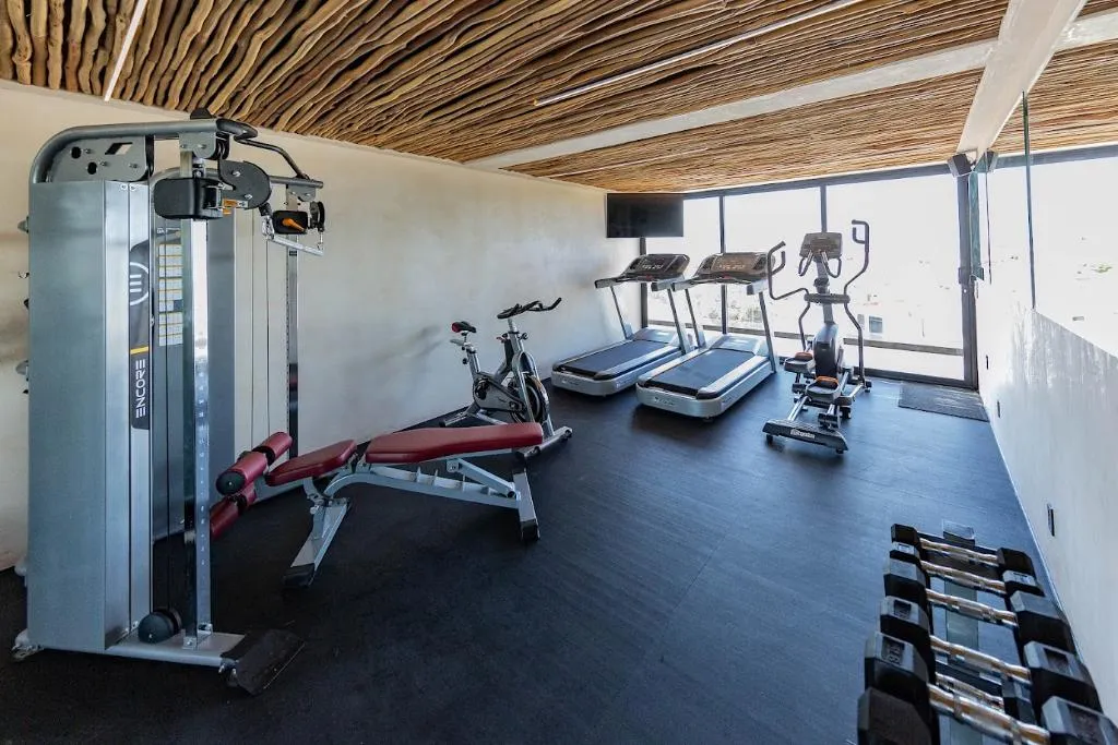Sports and Entertainment, Hive Cancun By G Hotels, Cancun Area