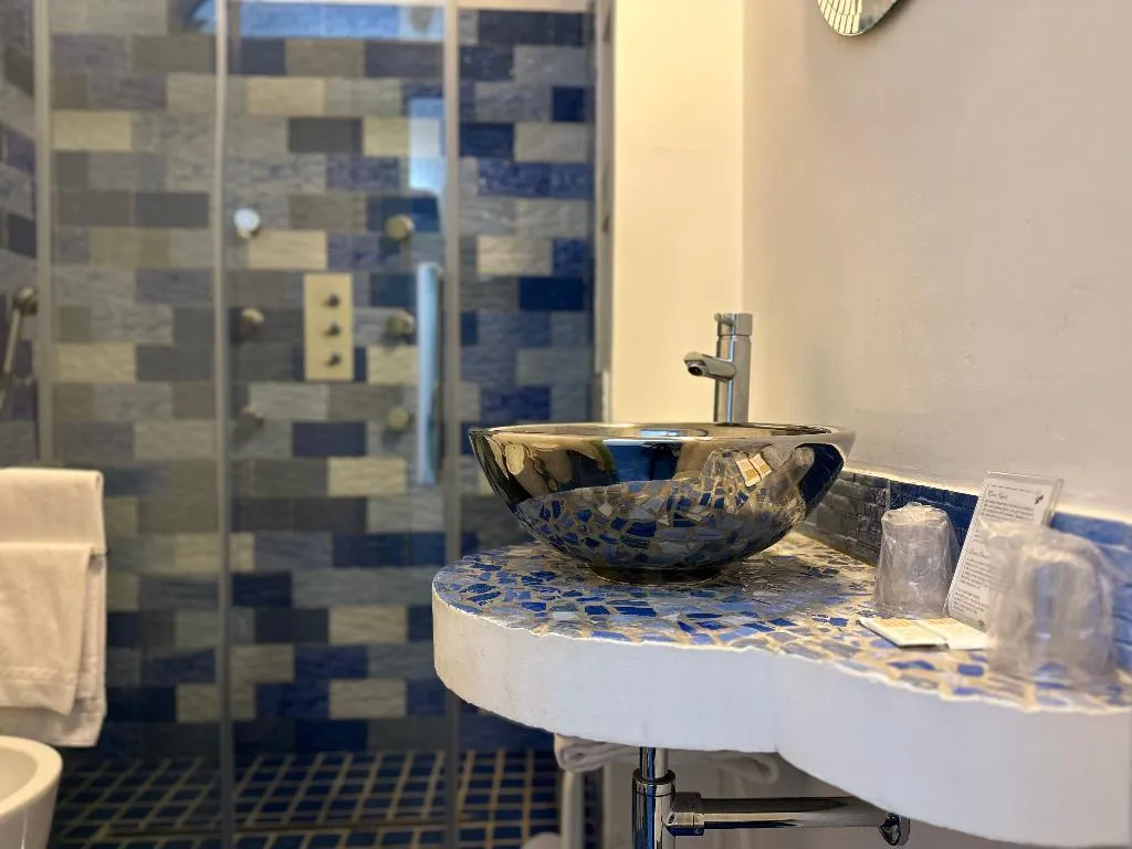 TRIPLE STANDARD Room, Holiday Hotel Praiano - Amalfi Coast, Naples