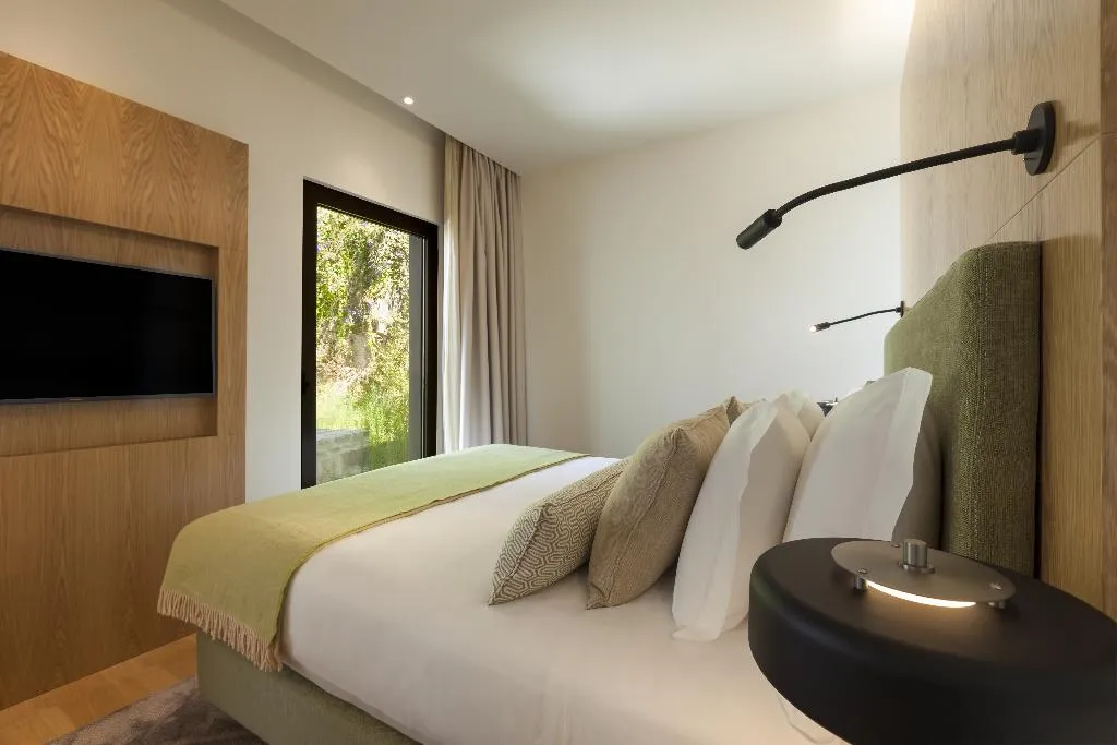 TWIN CLASSIC GARDEN VIEW Room, Neya Porto Hotel, Porto