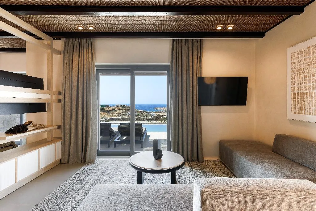 SUITE SEA VIEW WITH PRIVATE POOL Room, Maximus Mykonos, Mykonos