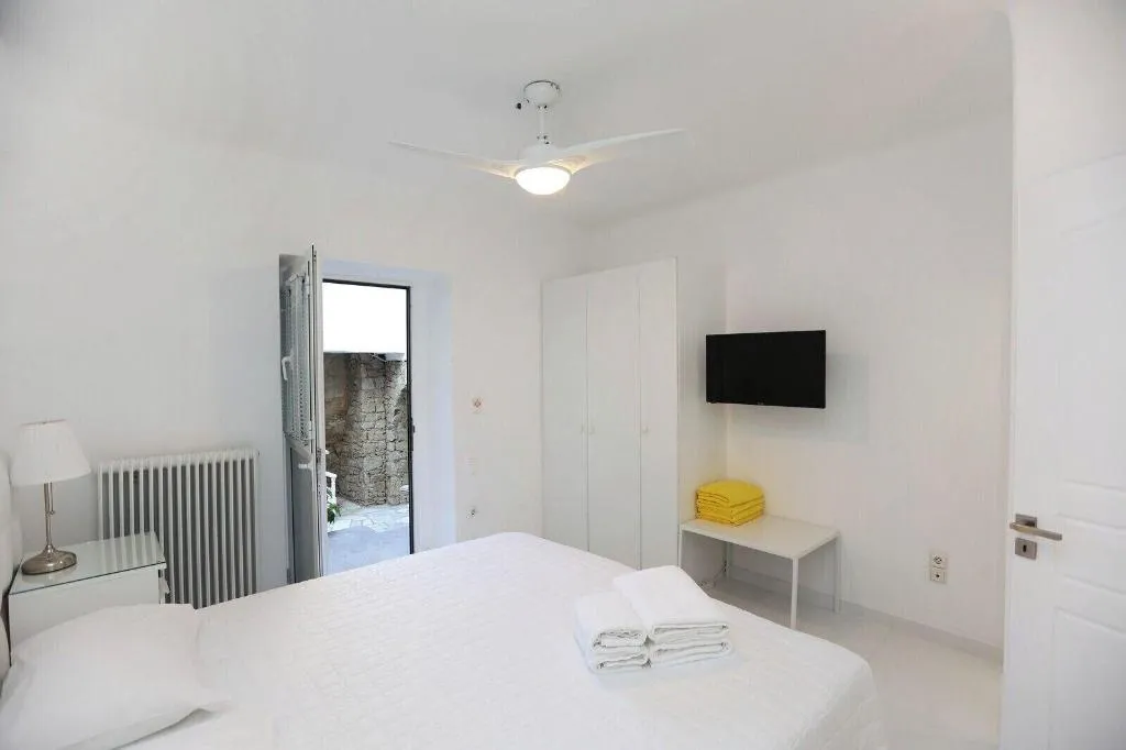 Room, Adikri Villas, Mykonos