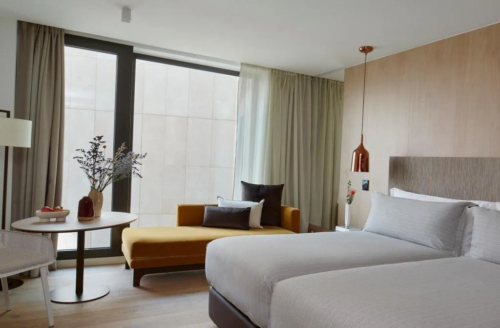 Room, ME Barcelona, Barcelona