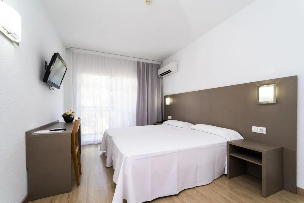 Room, Montesol Benidorm, Costa Blanca