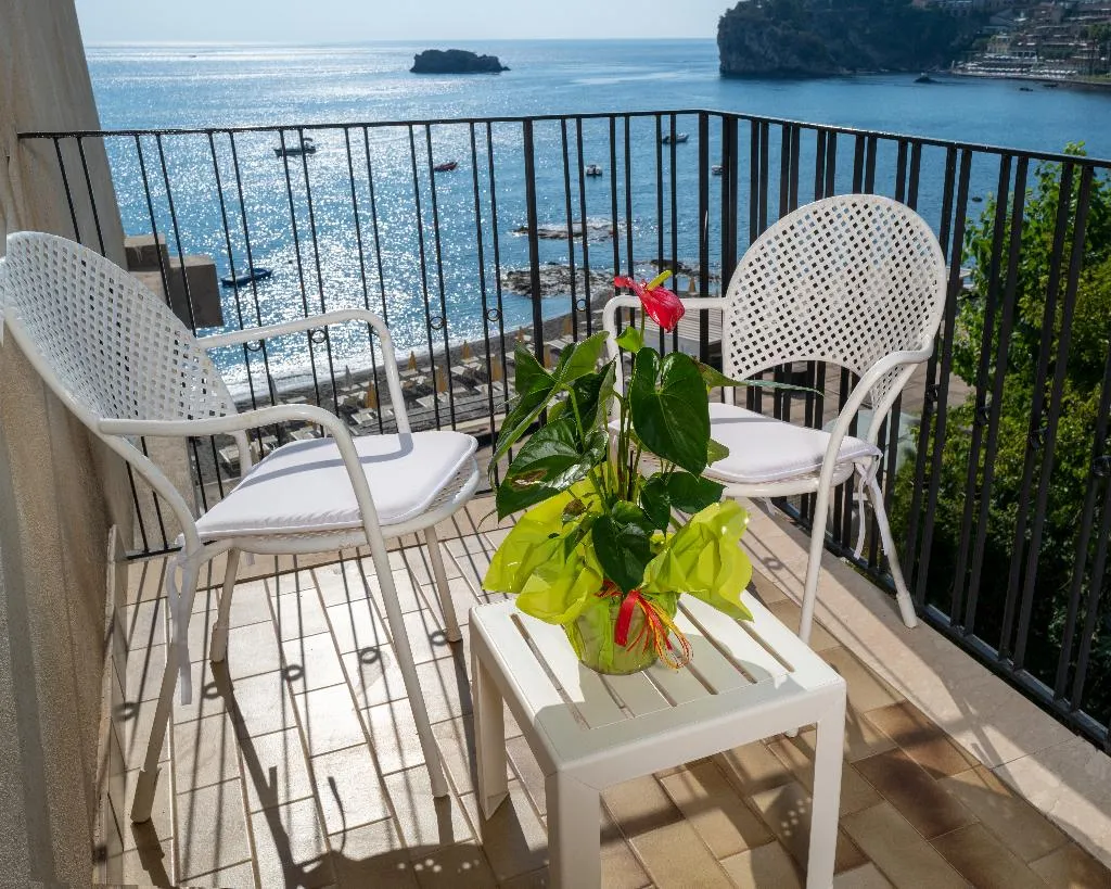 TRIPLE ECONOMY Room, Lido Mediterranee, Taormina