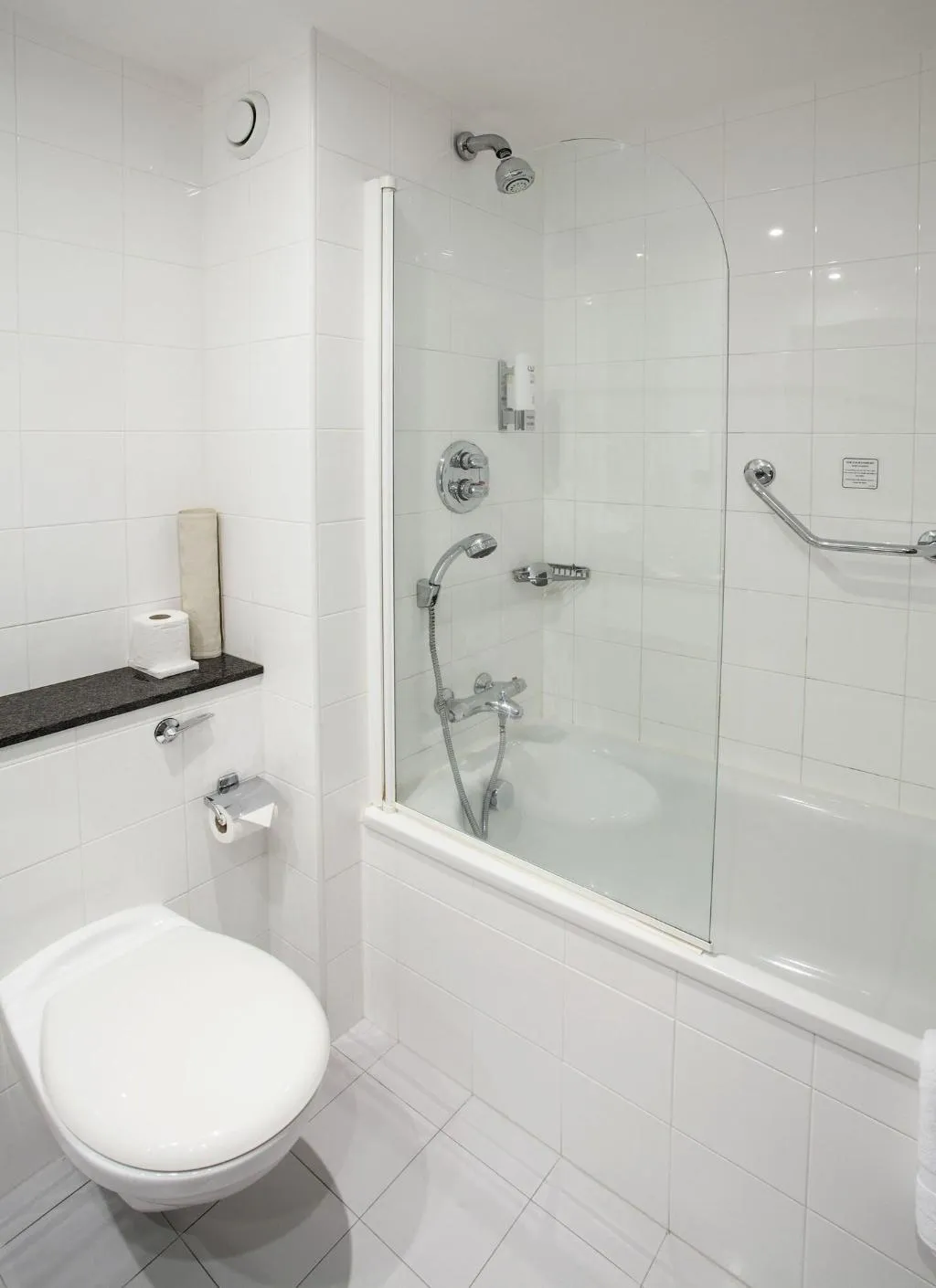 JUNIOR SUITE TWO DOUBLE BEDS Room, Maldron Hotel Smithfield, Dublin